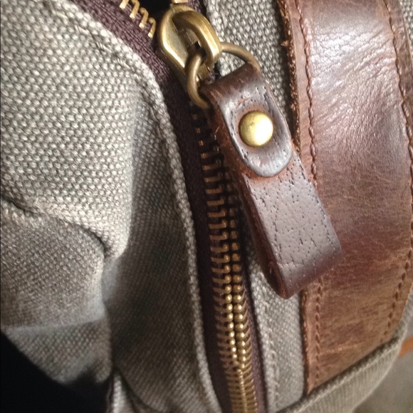 Back Pack - Picture 6 of 8